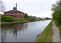 Mosque next to the Birmingham Canal Main Line