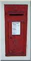 SP0560 : Close up, Edward VII postbox on the Nevill Arms public house, New End by JThomas