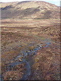NH0851 : Hillwalkers' path above Glen Carron by Richard Law