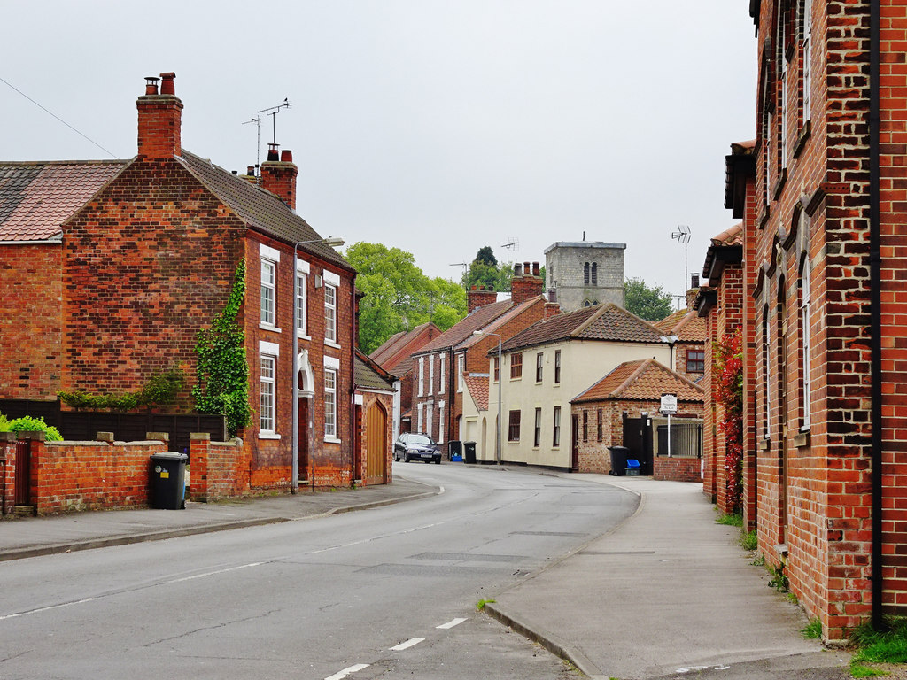 Pasture Road Barton Upon Humber © Bernard Sharp Geograph