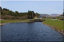 NN1784 : Basin below Gairlochy Top Lock by Chris Heaton