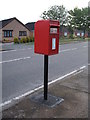 Elizabeth II postbox on Gorse Lane, Clacton-on-Sea