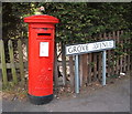 George VI postbox on Grove Avenue, Walton on the Naze