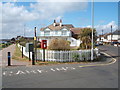 Elizabeth II postbox on Cliff Parade, Walton on the Naze