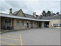 ST9897 : East entrance to Kemble railway station by Jaggery