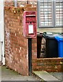 EIIR postbox (SK14 17D)