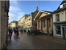 TF0307 : Stamford High Street and the Library by Robin Stott