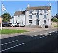 The Globe, Alvington