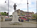 Priestley statue, Birstall