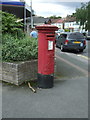 Edward VII postbox on Woodford New Road