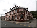 The De Winton, Llanbradach