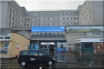 SX4959 : Derriford Hospital by N Chadwick