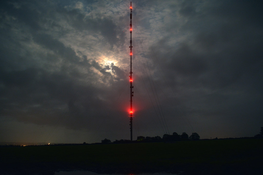 East Devon : Stockland Hill transmitting... © Lewis Clarke :: Geograph ...