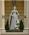  : Queen Victoria statue, Carlton House Terrace by Jim Osley