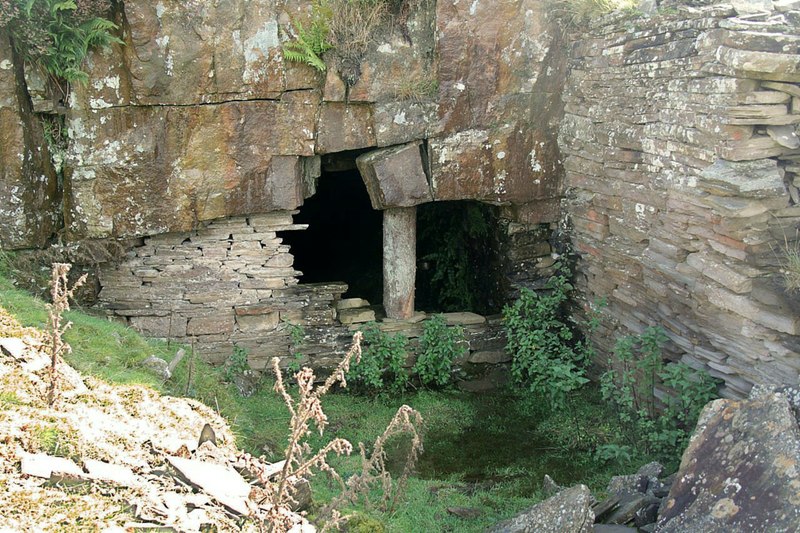 Burtersett Old Quarry © Alan MurrayRust Geograph Britain and Ireland