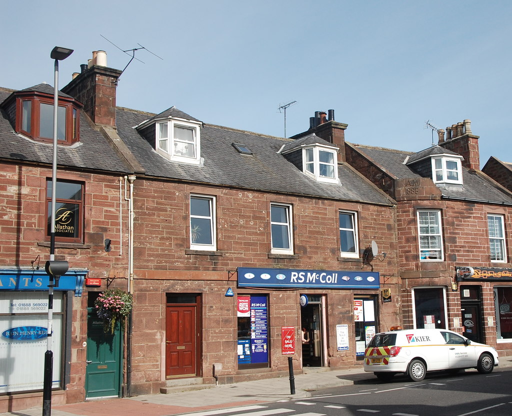 Shop, High Street, Turriff © Bill Harrison :: Geograph Britain and Ireland