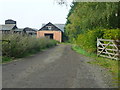 Droiveway to Lordship Farm, Holwell