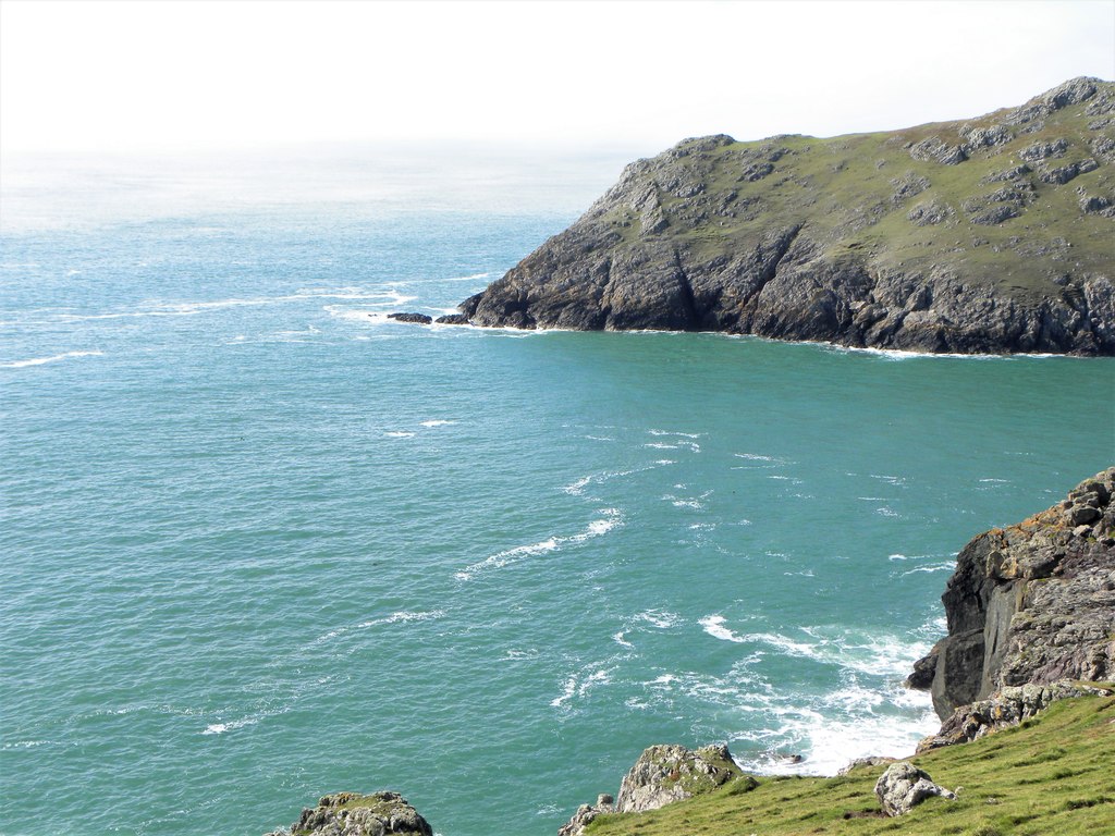 Trwyn y Gwyddel © Gordon Hatton :: Geograph Britain and Ireland