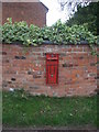 Victorian postbox, Marchington Woodlands