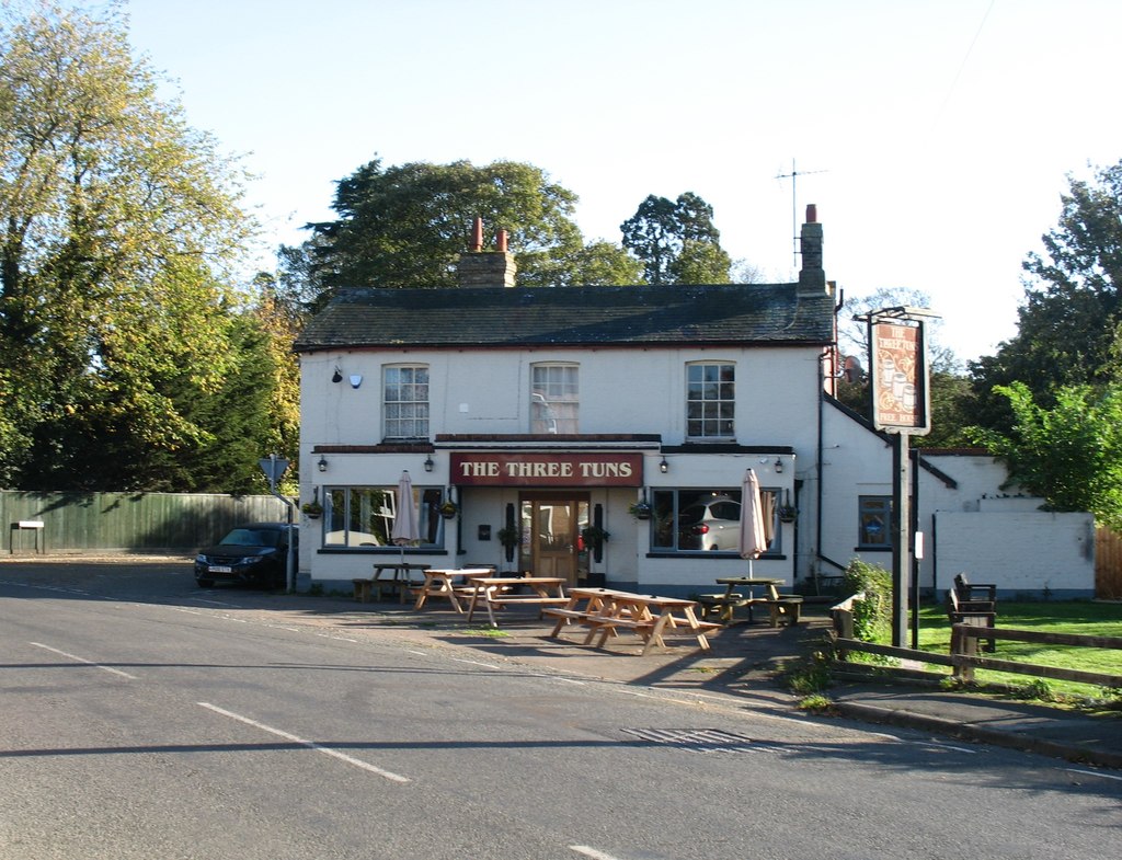 The Three Tuns, Doddington © David Purchase :: Geograph Britain and Ireland