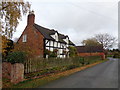 Walnut Tree Cottage and Village Road, Abbots Morton