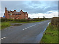 Cottages at the lane to Moortown