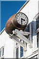 Barrel clock, Enfield