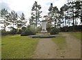 Ampthill, war memorial