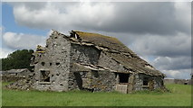 SK0980 : Old stone barn beside A623, SE of Sparrowpit by Colin Park