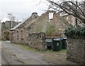 Ruined cottage and store, Thimblerow, Dunning