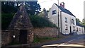 Breedon on the Hill: roundhouse and former Breedon Inn