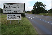 ST6783 : Yate Road direction signs, Iron Acton by Jaggery