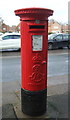 TA2046 : Edward VII postbox on The Greenway, Hornsea by JThomas