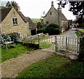 Kissing gate at the northern end of Church Lane, Fulbrook, West Oxfordshire