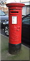 TA0729 : Edward VII postbox on Chanterlands Avenue, Hull by JThomas