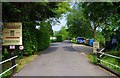 Road to holiday home park & inn, Bablock Hythe, Oxon