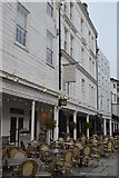 TQ5838 : The Tunbridge Wells Hotel by N Chadwick