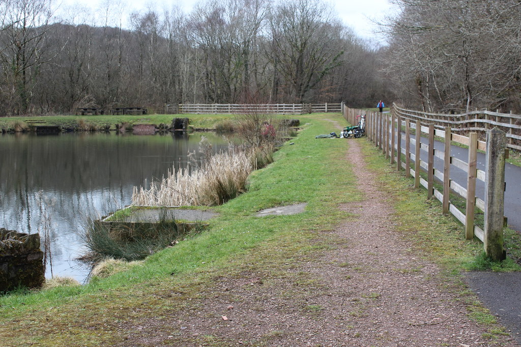 Angling pond & cycle route, Penallta... © M J Roscoe :: Geograph ...