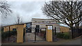 SK5503 : Queensmead Primary Academy by Peter Mackenzie