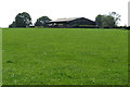 Barn on the footpath into Maids Moreton