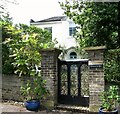 Entrance to Chester Lodge