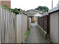 An enclosed pathway that links Pyenot Avenue with Roydwood in Cleckheaton