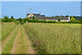 ST9329 : Path approaching Weaveland Farm by David Martin