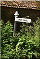 SCC Fingerpost at Stoneage Barton Farm (Cothelstone)