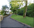 Riverside path at Glen Avenue