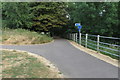 Footpath to Queens Park from the Ouse path