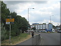 TL0522 : Dunstable Road, Luton by M J Richardson