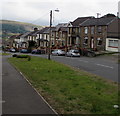 Fochriw Road houses and cars, Pontlottyn