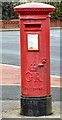 GR postbox (FY2 207)