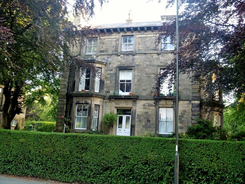 Cranford House © Michael Dibb :: Geograph Britain and Ireland